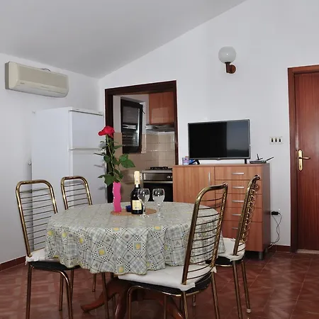 Bm Rogoznica Apartment *